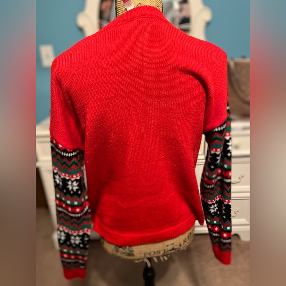 Christmas sweater - Picture 3 of 3